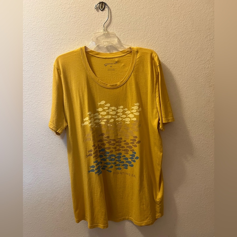 Fighting Eel NWT Boyfriend Tee - Citron Keep Swimming - Medium